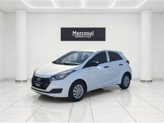 HYUNDAI HB20 1.0 COMFORT 12V FLEX 4P MANUAL HYUNDAI HB20 1.0 COMFORT 12V FLEX 4P MANUAL